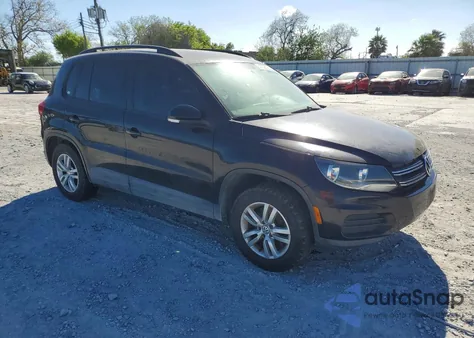2015 Volkswagen Tiguan S из США, поврежденный, VIN WVGAV7AX8FW549005